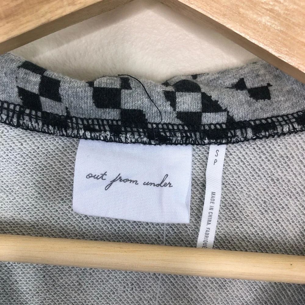 NWT urban outfitters out from under grey cropped collared pullover - Picture 3 of 11